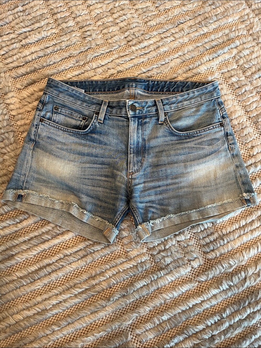 6397 “Hot Short” Denim Shorts